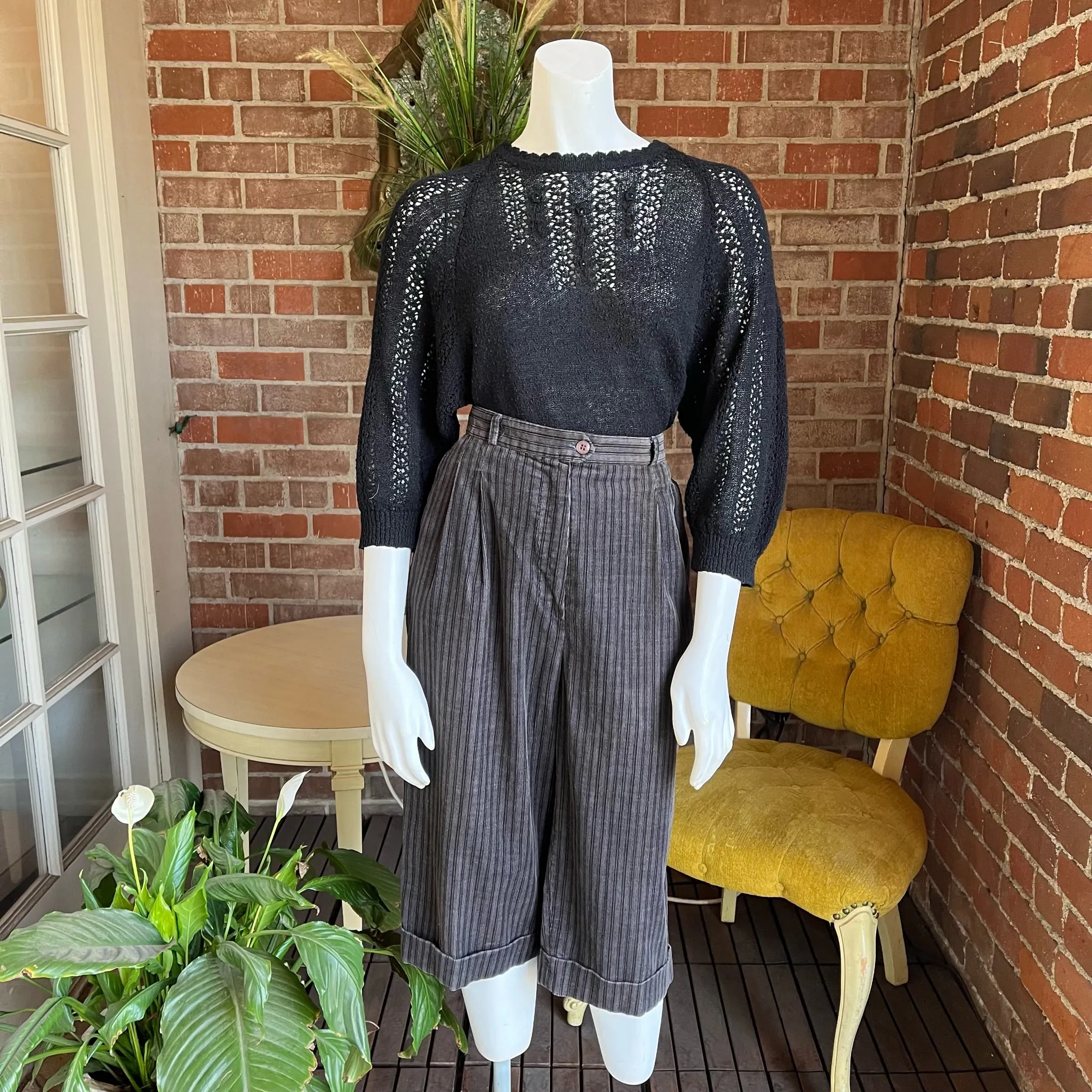 1970s Corduroy Cropped Pants Paris