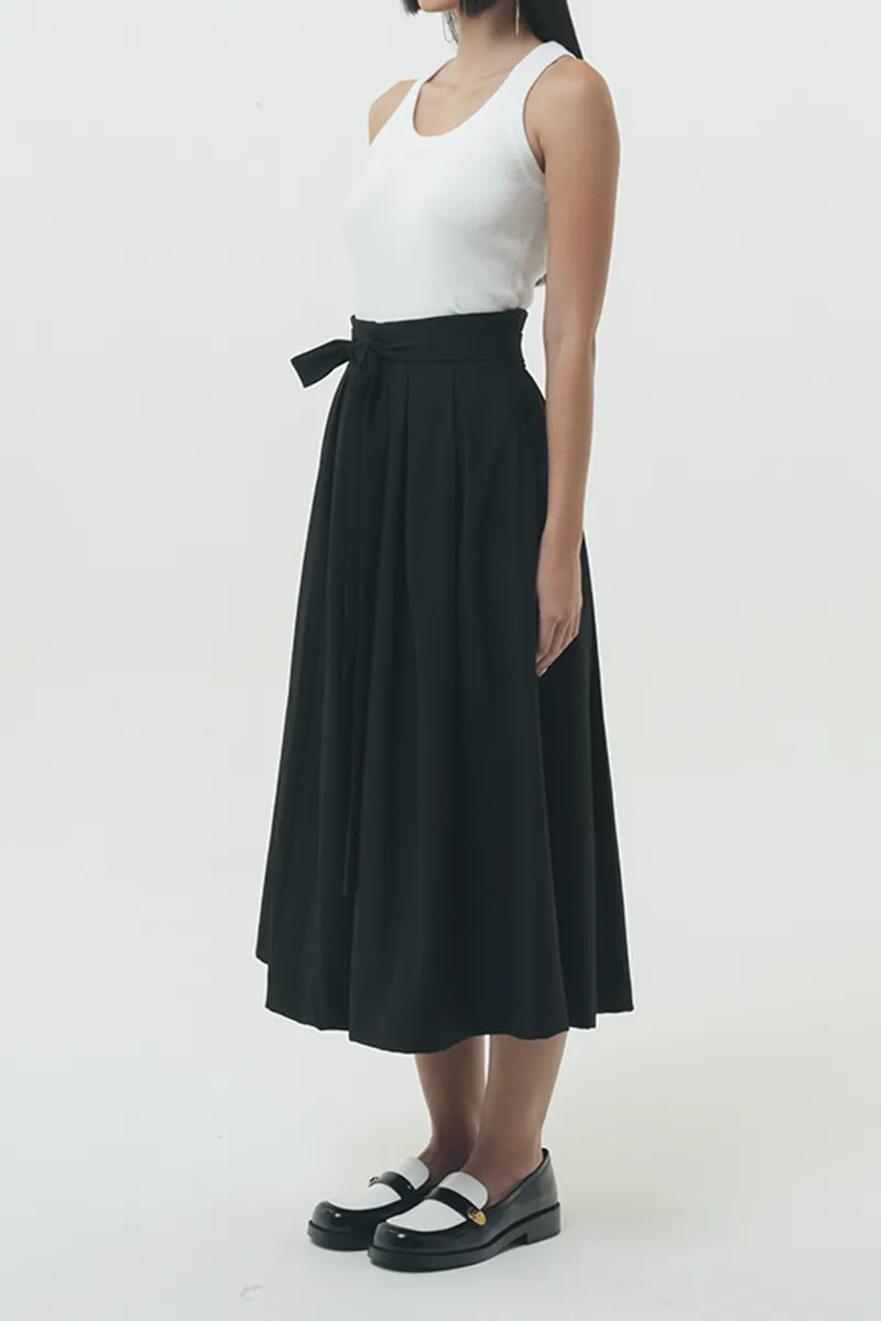 Black Linea Culottes