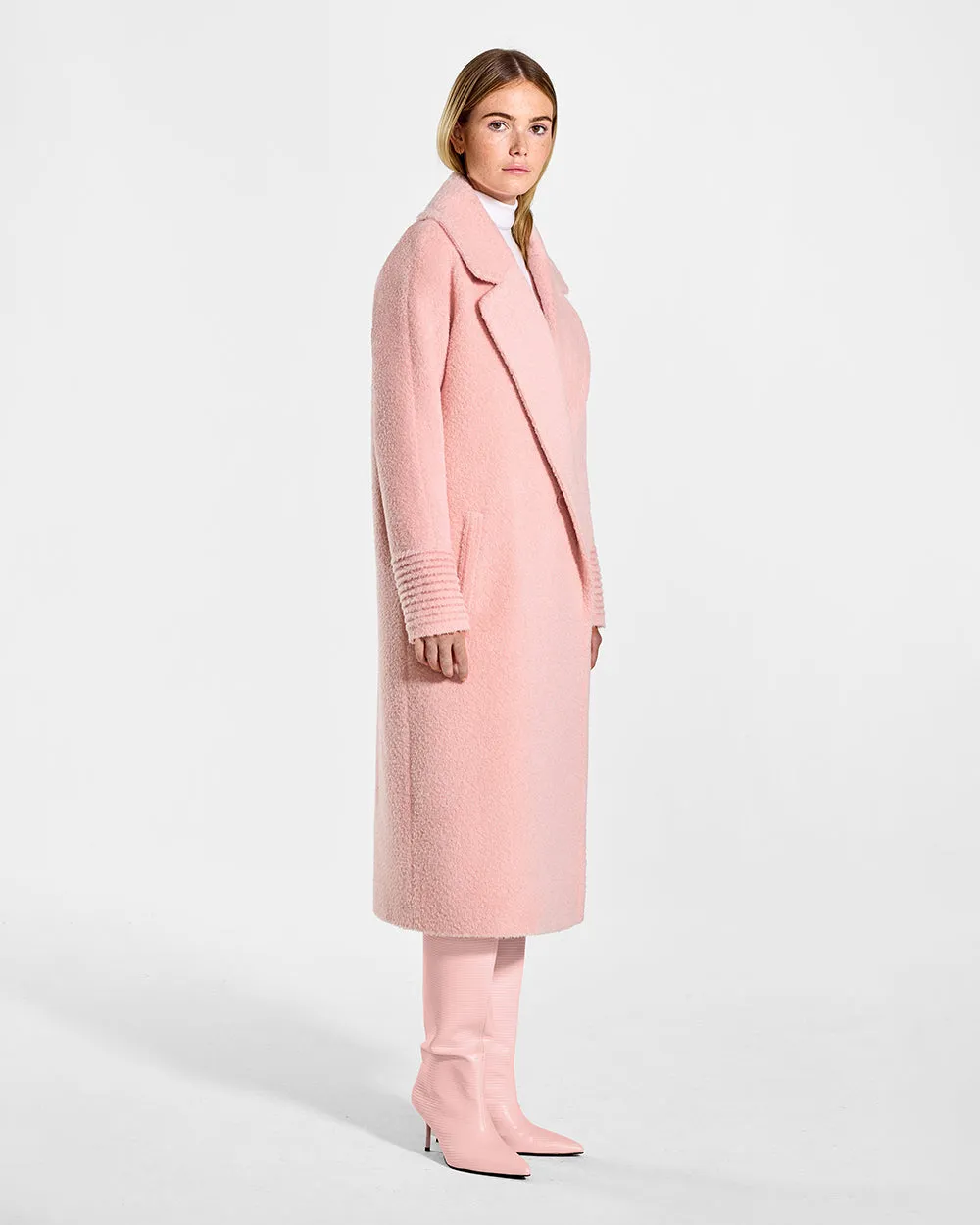 Bouclé Alpaca Long Raglan Sleeve Notched Collar Coat