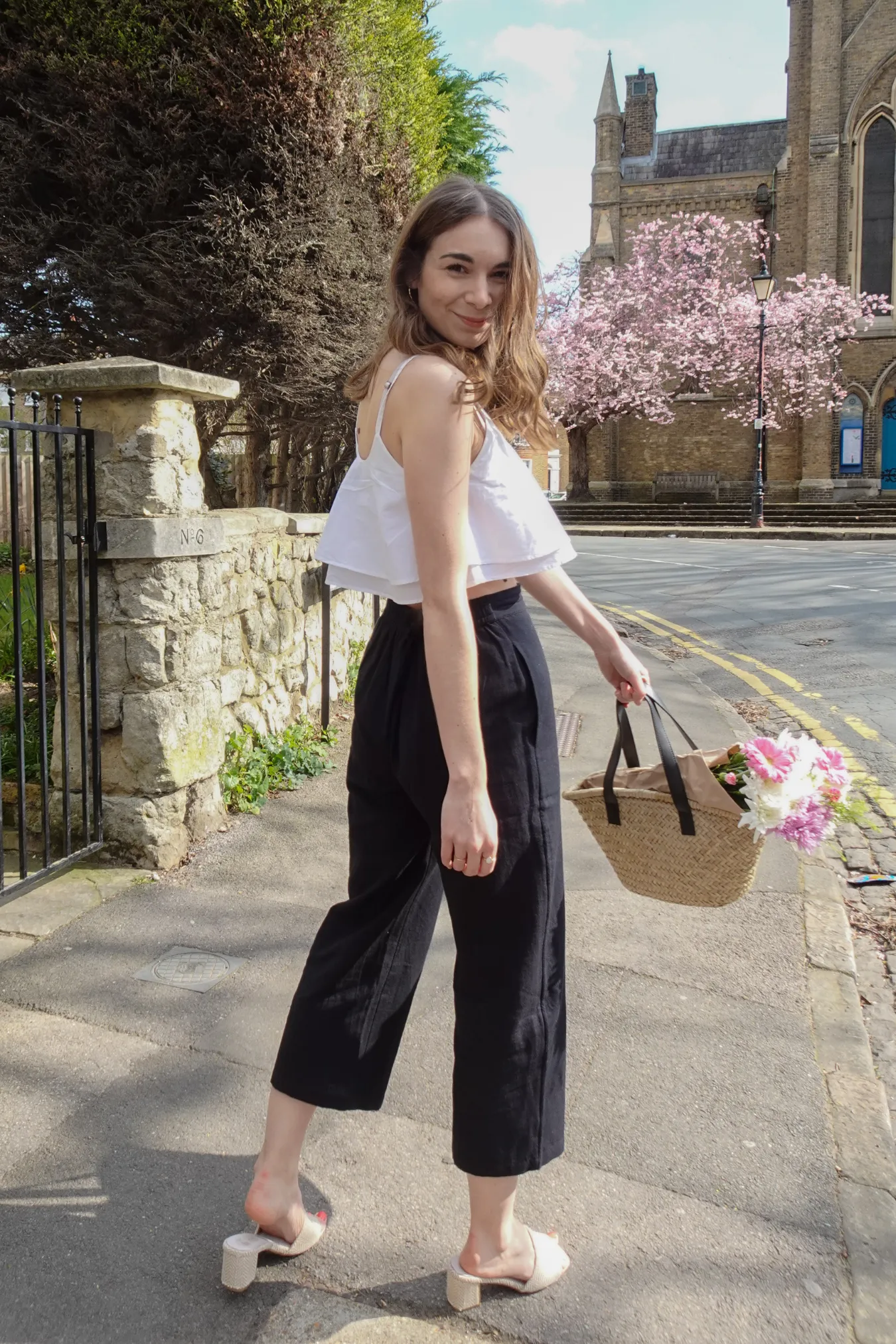 Cara - Relaxed Culotte - Black