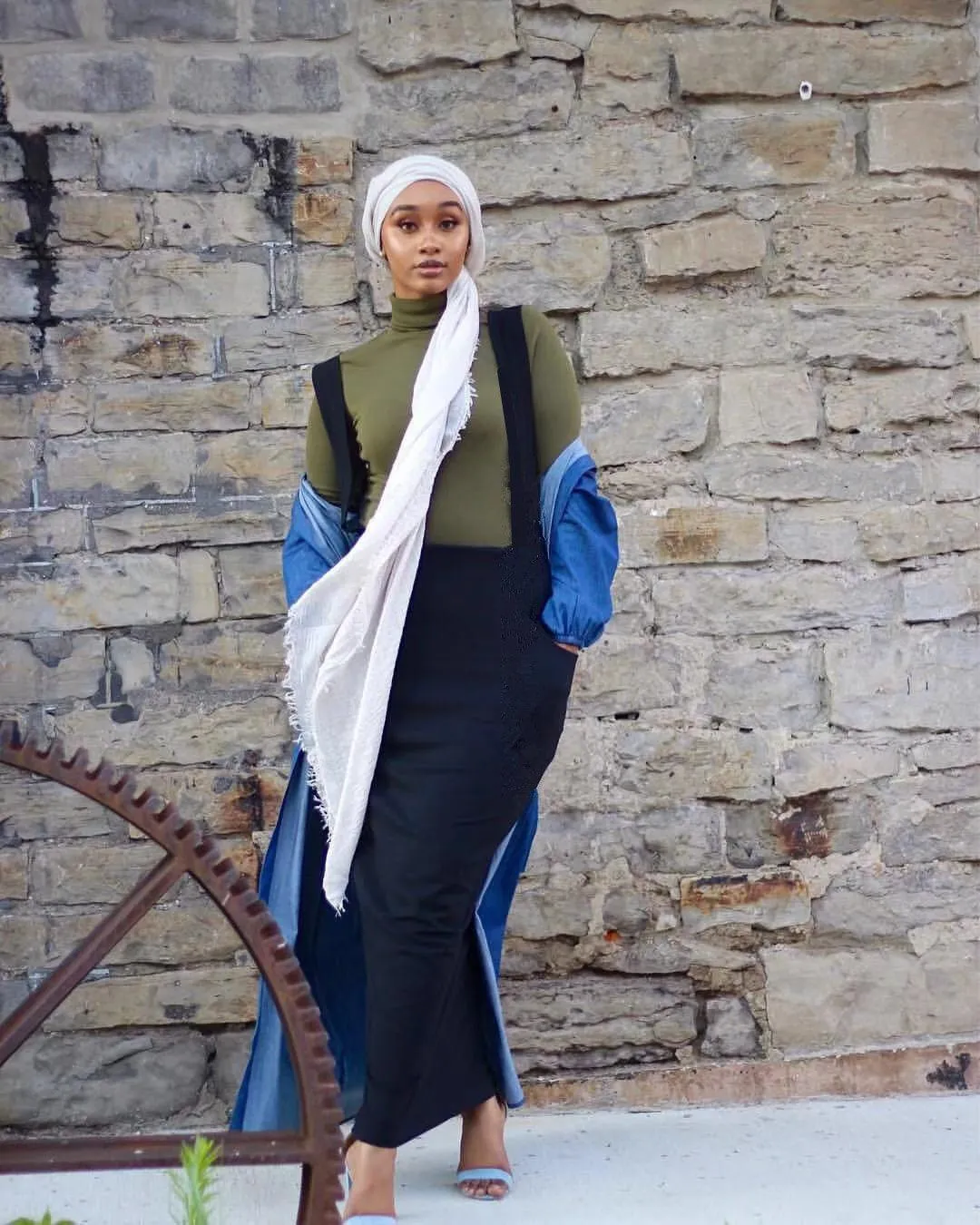 Modest Oversized Muslim outfit