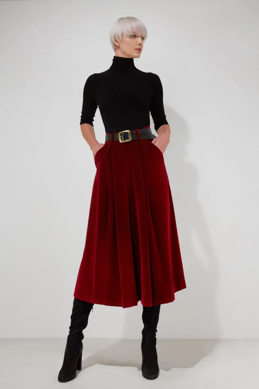 Nobility |.Velvet Culottes