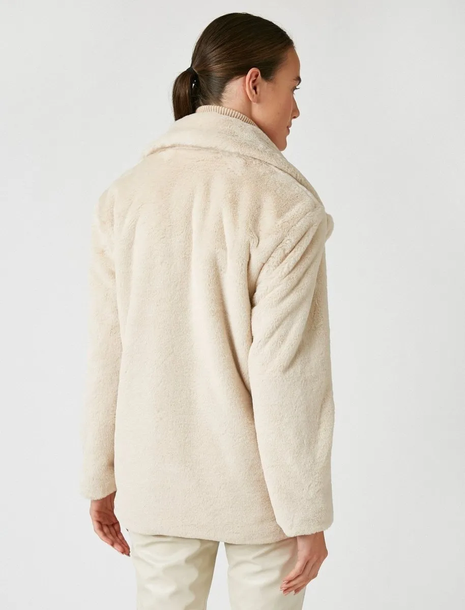 Oversize Teddy Coat in Cream