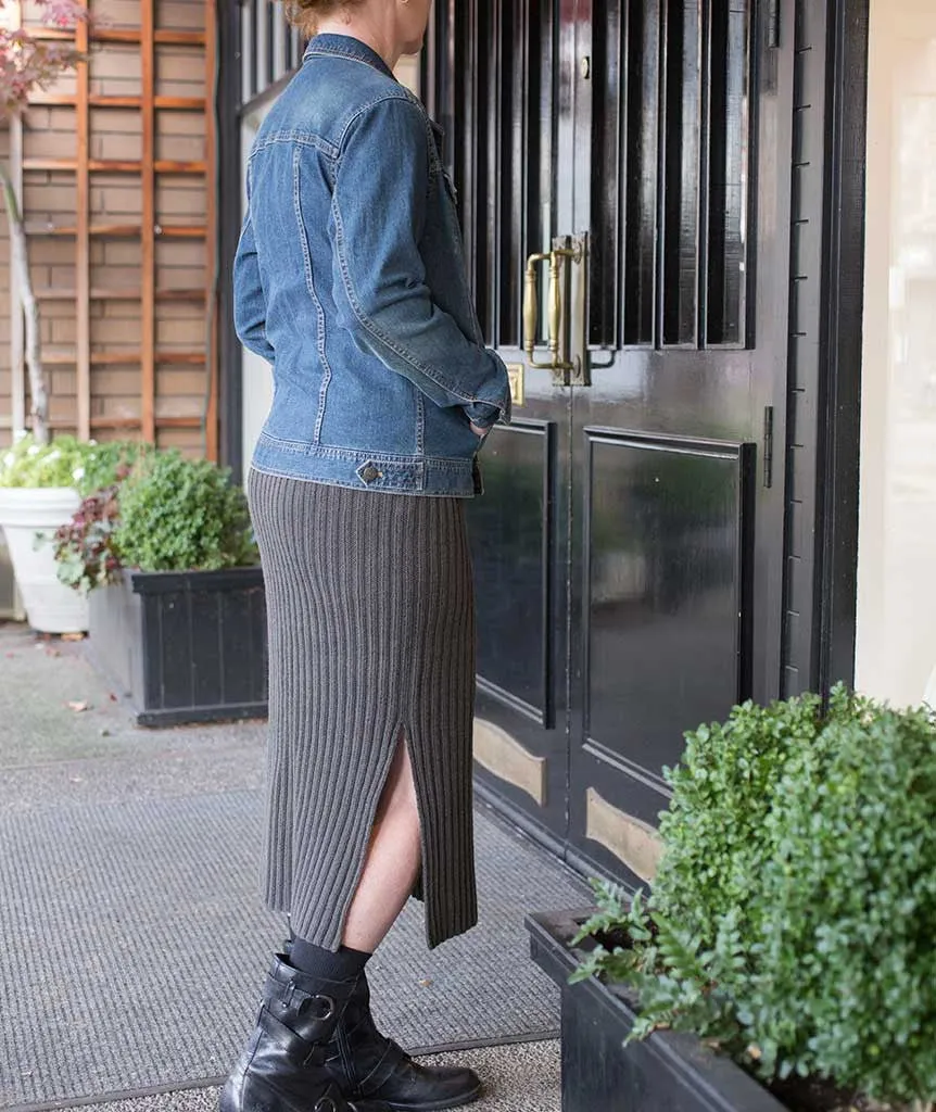 Ribbed Pencil Skirt Using Brooklyn Tweed Arbor