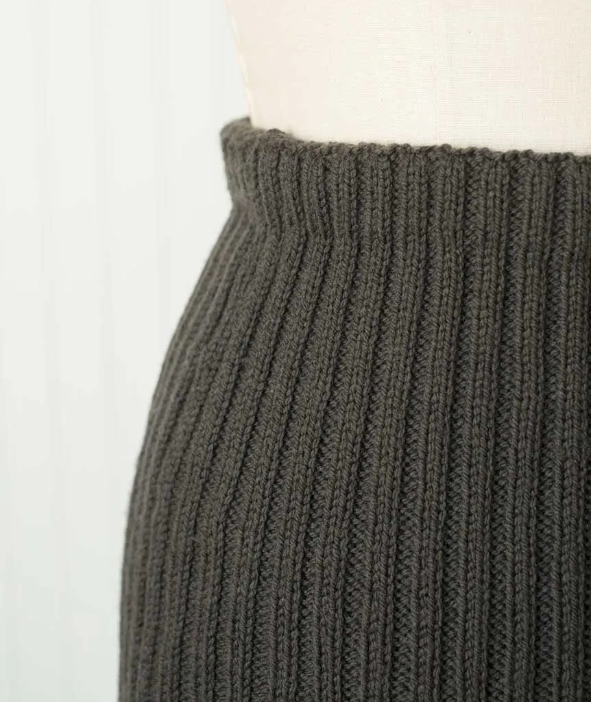 Ribbed Pencil Skirt Using Brooklyn Tweed Arbor