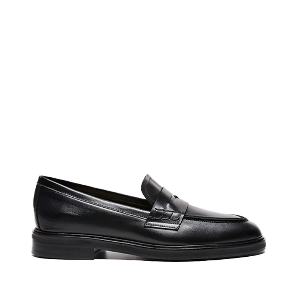 Sara Black Leather Loafers