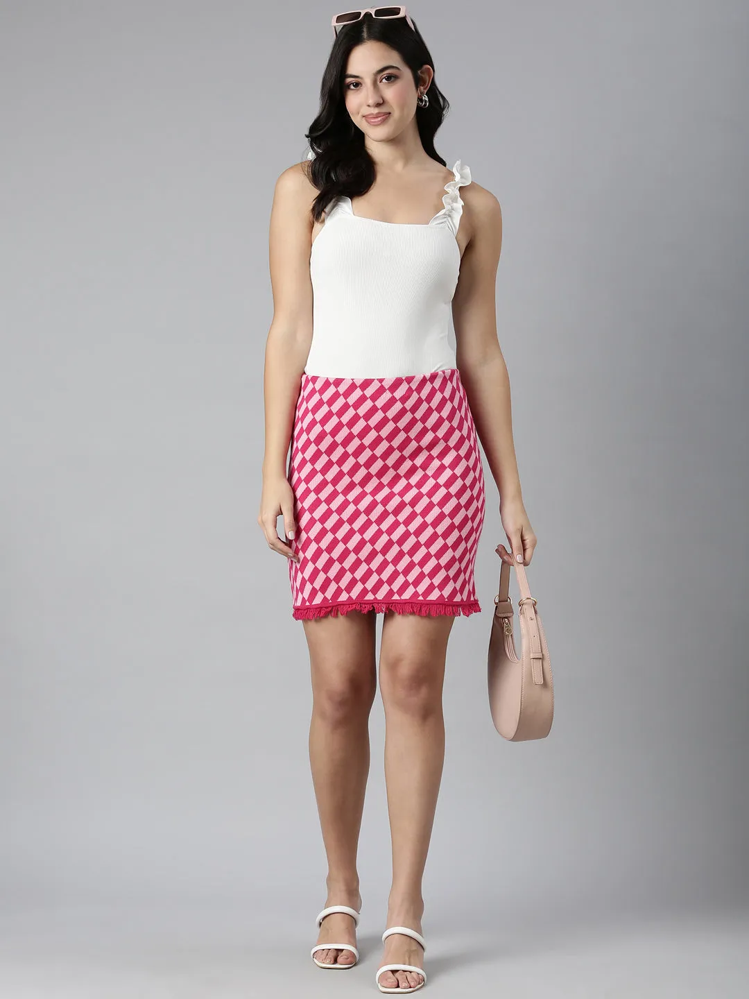 Women Geometric Pink Pencil Mini Skirt