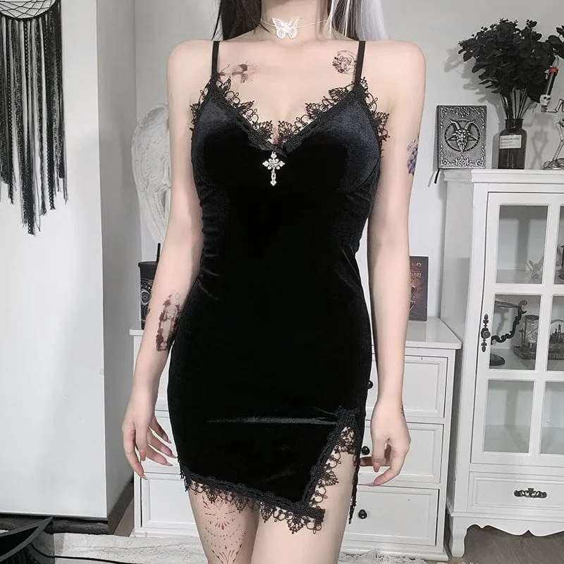 Women's Gothic Plunging Lace Splice Velvet Slip Dress