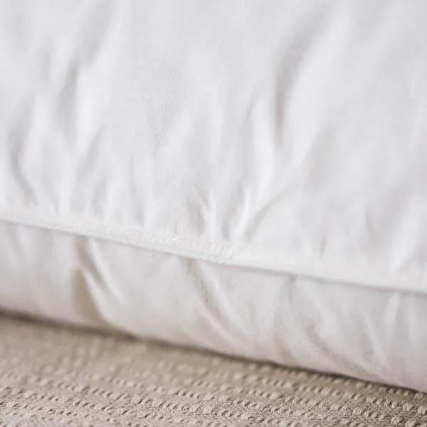 Z™ TRIPLELAYER™ DOWN PILLOW